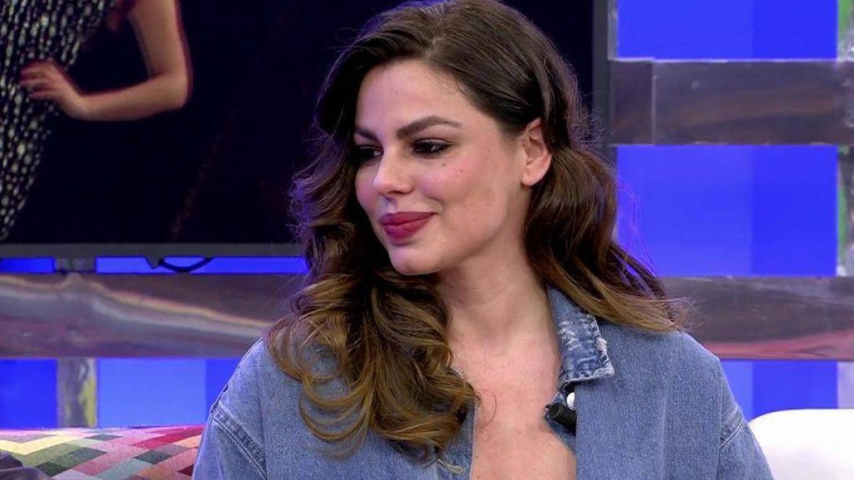 La modelo curvy más bella de España muestra los estragos del cáncer en su cuerpo