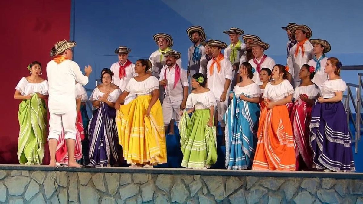 Corales de Filipinas, Corea y EEUU participan en el 65 festival de Torrevieja