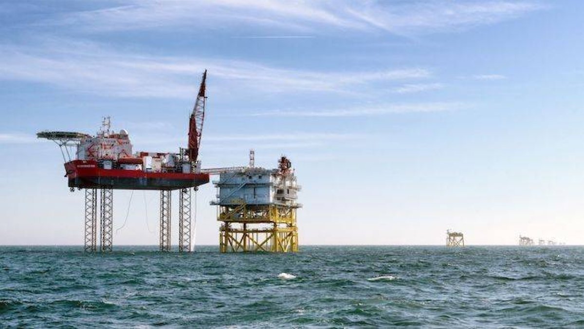 Iberdrola profundiza en sus inversiones marinas