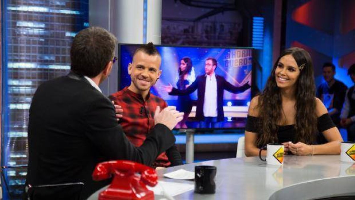 El chico de Pedroche deja planchado a Motos en directo y TVE pulveriza a Wyoming