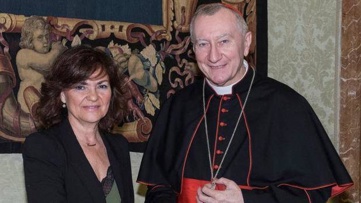 La vicepresidenta, Carmen Calvo, y el secretario de Estado vaticano, Pietro Parolin, el pasado otoño