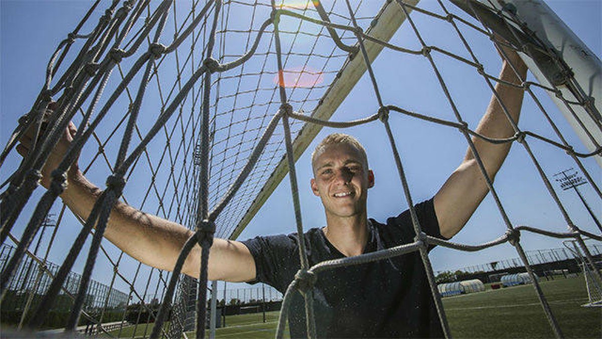 Jasper Cillessen, nuevo propietario del marco de Mestalla