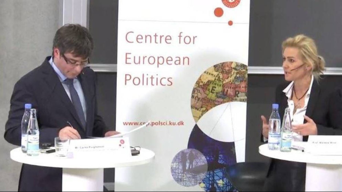 Puigdemont y Wind frente a frente en enero de 2018.