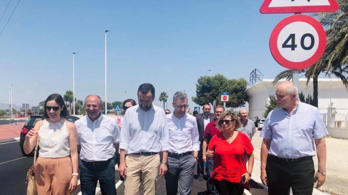 El Consell se compromete a desdoblar la