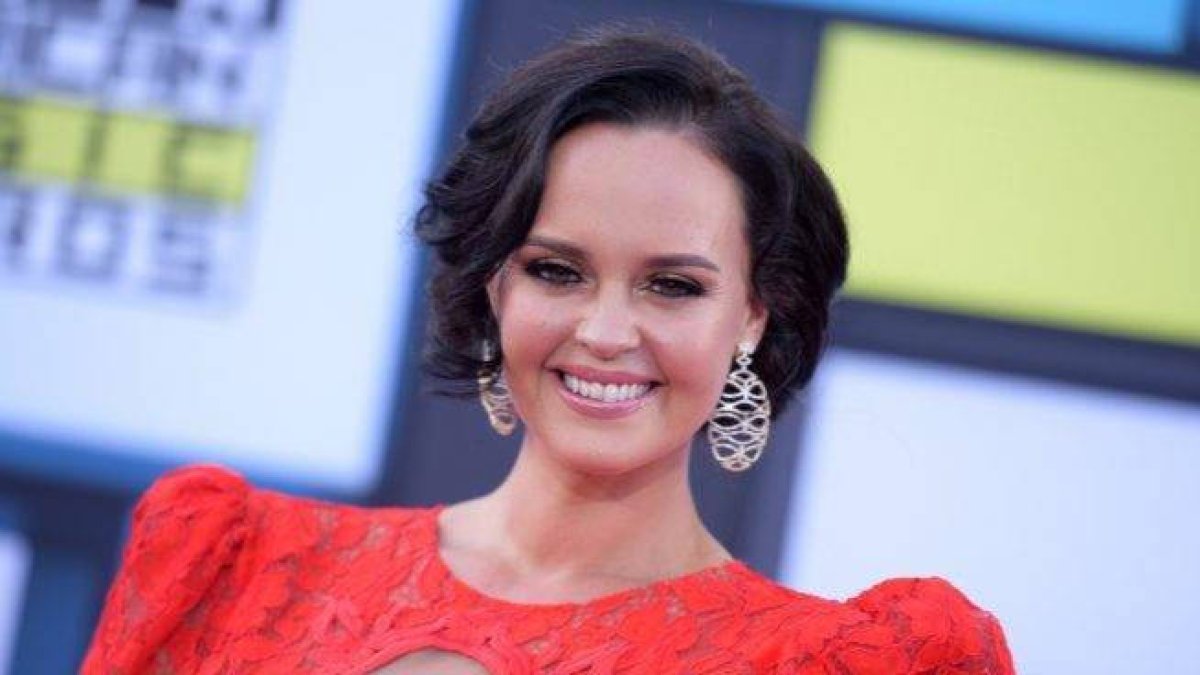 Shaila Dúrcal es quien ha desvelado qué pasó entre su madre y Juan Gabriel.