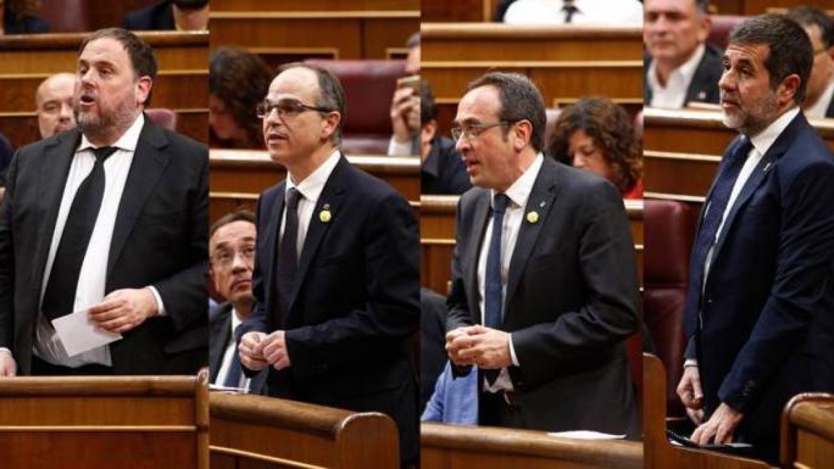 Los diputados, suspendidos. Suspendidas también sus nóminas.