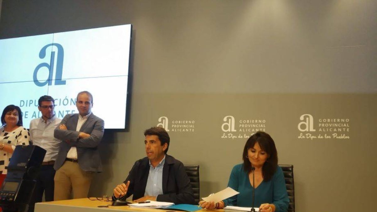 Mazón dice que su equipo afronta con
