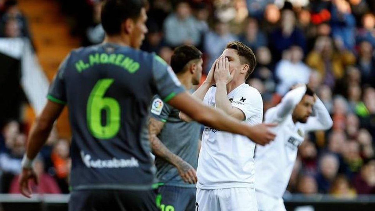 Mestalla rompe su luna de miel (1-1)
