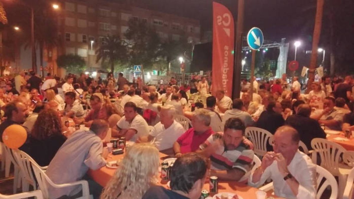 Ciudadanos: entre la visita de Rivera y la cena para unir ´familias´ en Moncada