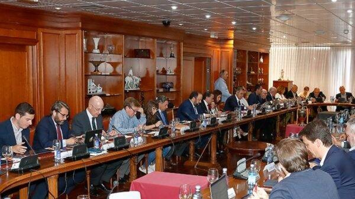 La UEFA pagará 1,5 millones para el “desarrollo televisivo” de la Primera Iberdrola