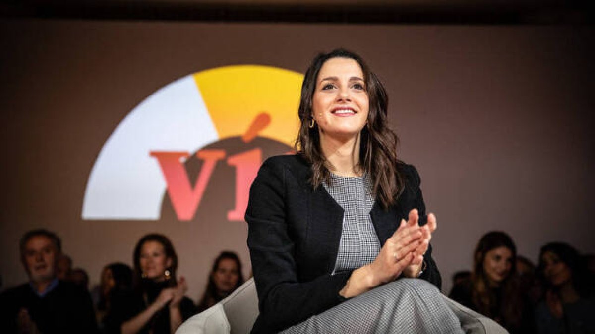 Ciudadanos afronta la clave de su asamblea con el rol valenciano por decidir