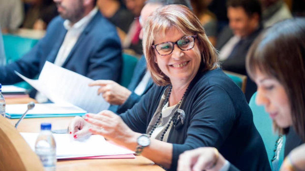 Conxa García, alcaldesa de Picassent, en su etapa como diputada de Asesoramiento Municipal