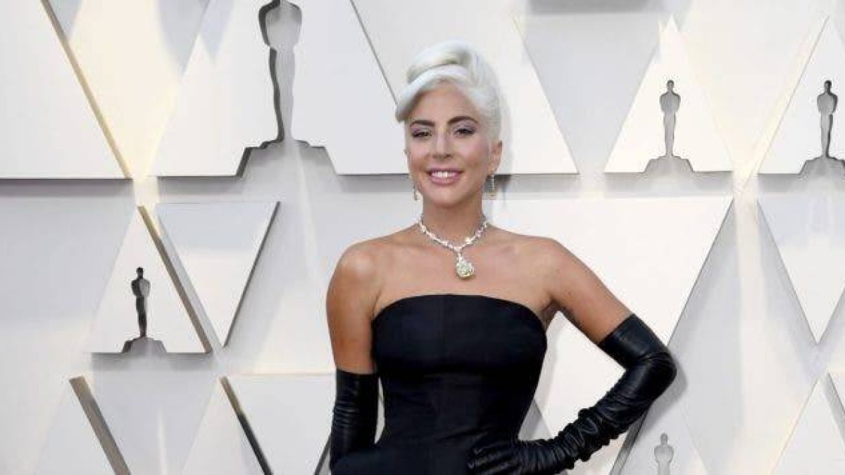 Lady Gaga presume de nuevo novio en la Super Bowl 2020 para sorpresa de todos los asistentes