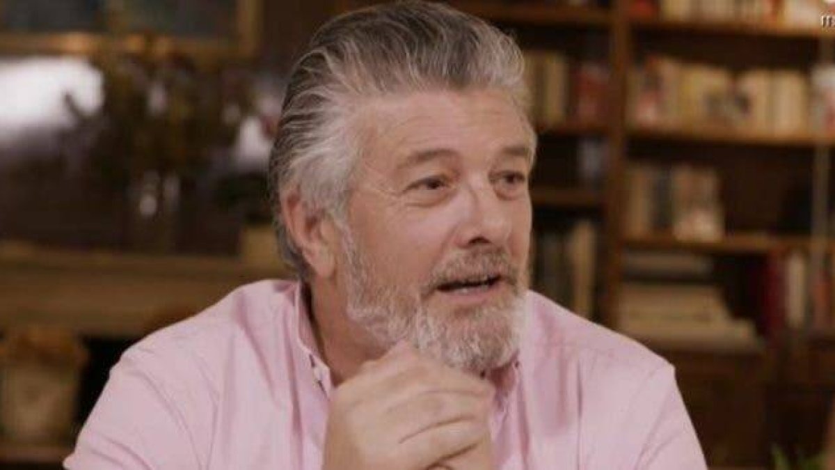 Cantó para un capo de la mafia que le pagó 1.000 dólares por cada bis que interpretaba