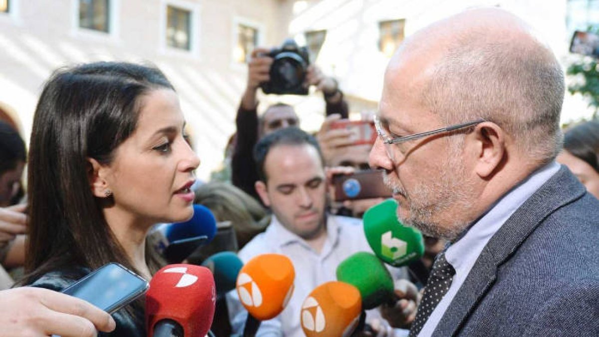 La pugna Arrimadas-Igea parece estar decantada para la primera incluso antes de votar