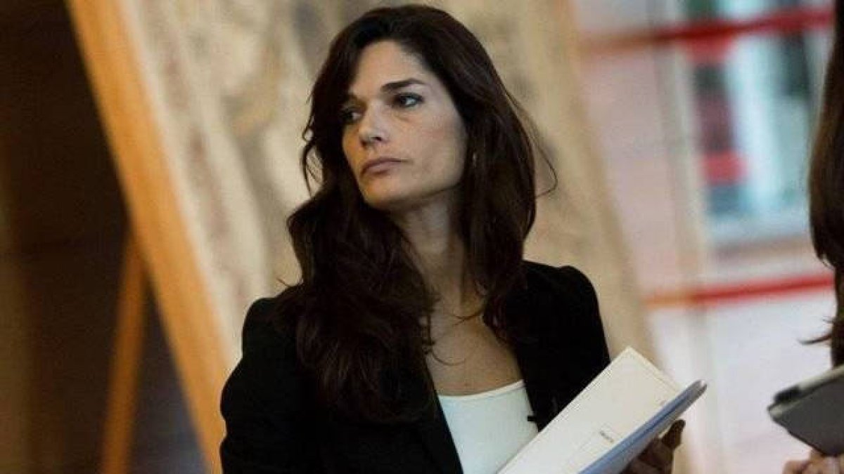 Clara Serra advierte a Errejón de que ahora ella milita en la 