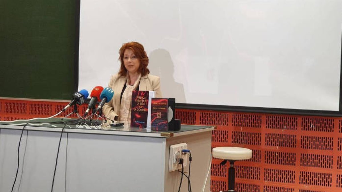 La investigadora, durante la presentación de hoy