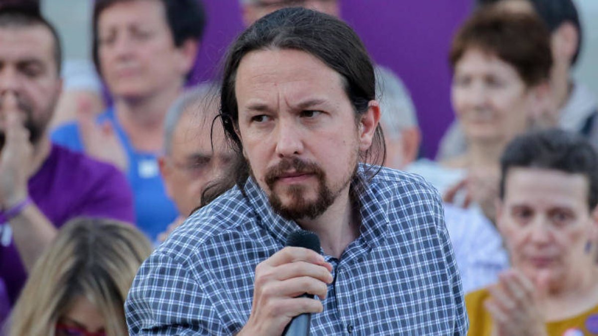 Iglesias reaparece pidiendo formar gobiernos y le recuerdan su 
