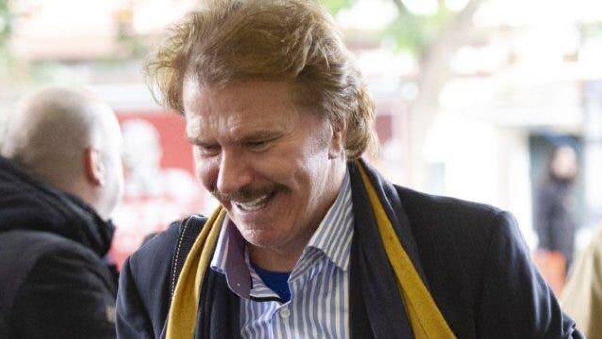 Edmundo Arrocet no solo engañaba a María Teresa Campos con una mujer, sino con dos