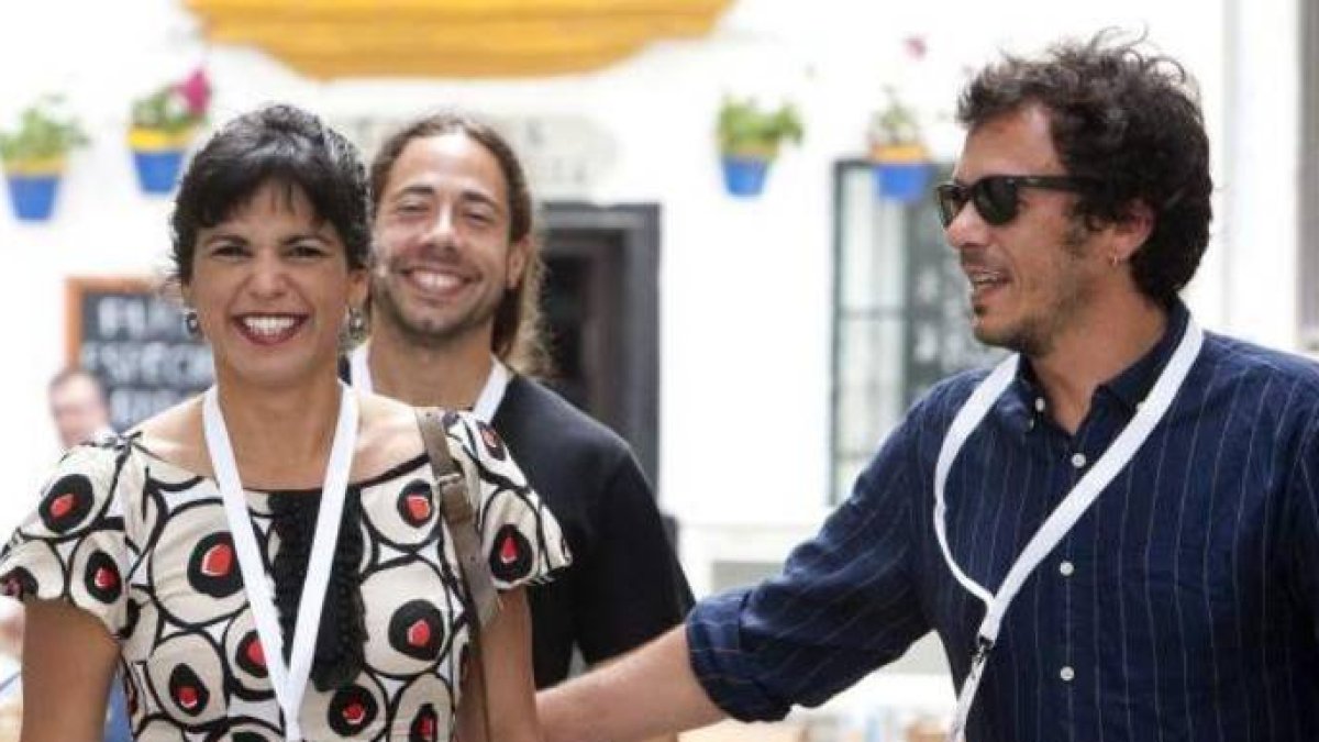 Teresa Rodríguez y Kichi, otra vez la voz crítica contra Iglesias y Montero.