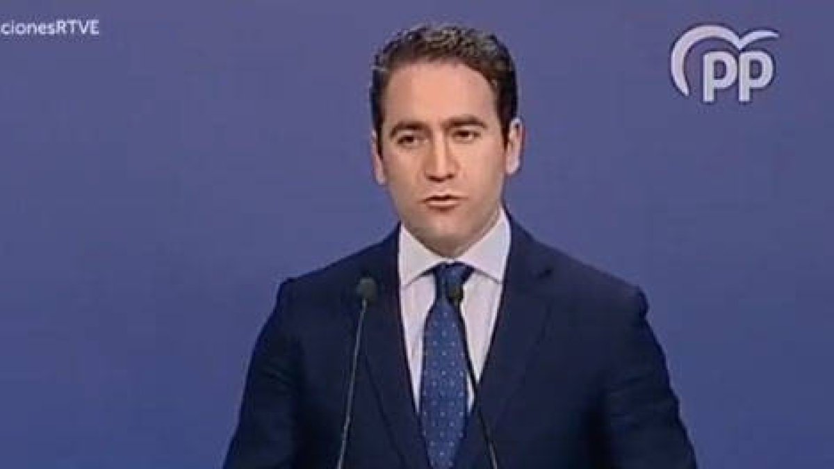El PP caldea la noche electoral y se lanza ya a pedir la dimisión de Sánchez
