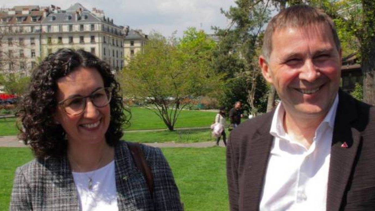 Marta Rovira, junto a Otegi, en la última cumbre ERC-Bildu en Ginebra.