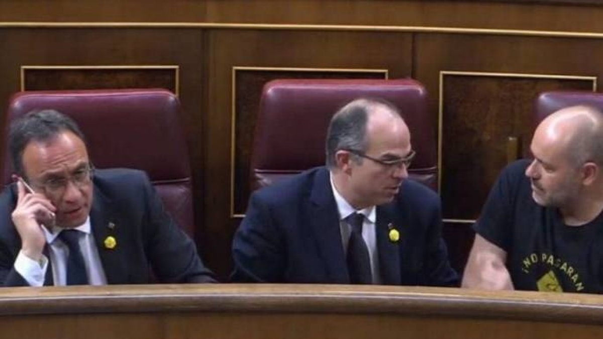 Rull, Turull y Jordi Sánchez no se lo quieren poner díficil a Pedro Sánchez.