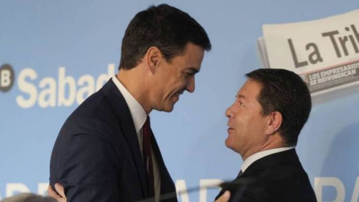 Page, rendido a Sanchez.