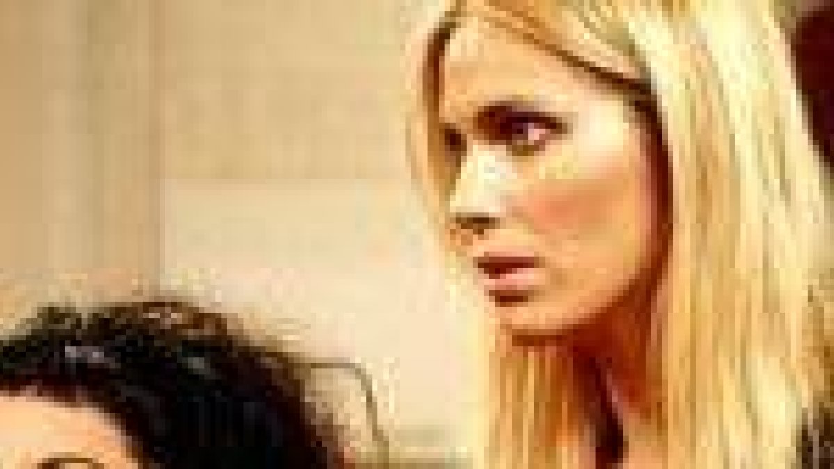 Investigan una famosa serie por realizar publicidad encubierta