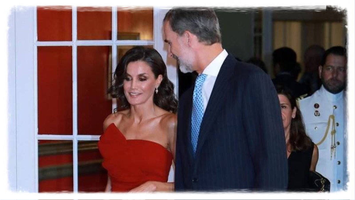 Doña Letizia, Don Felipe y las mascotas reales...