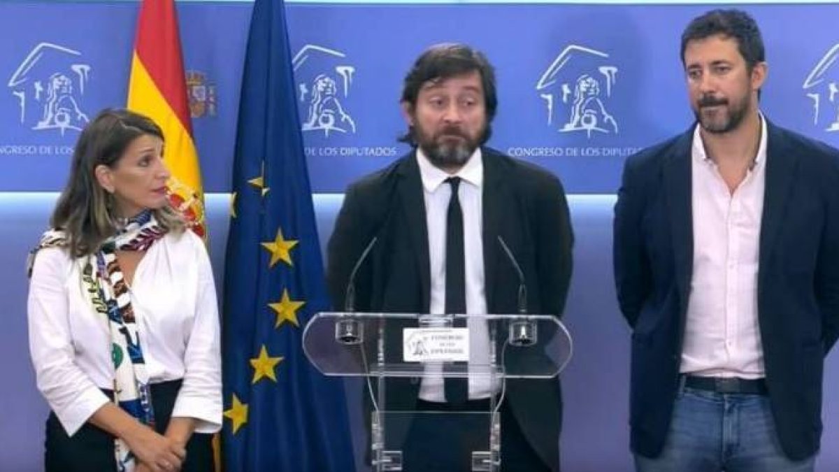 Los tres diputados de Podemos imputados.