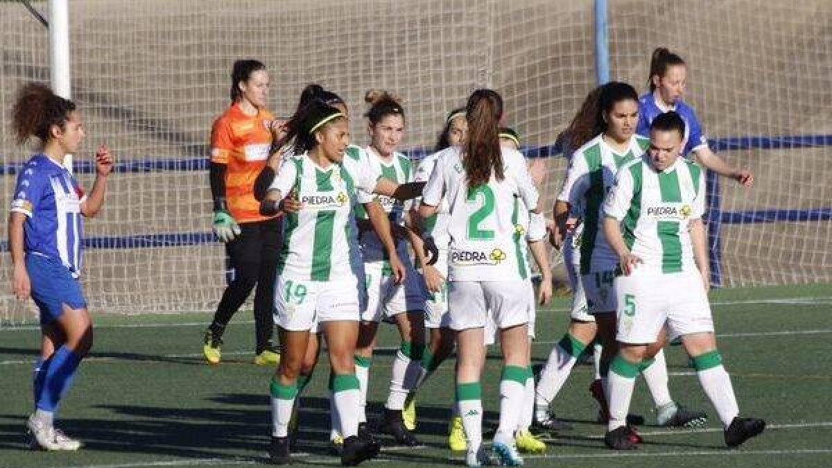 Las jugadoras del Córdoba denuncian su situación: “no tienen dinero ni para volver a sus casas”