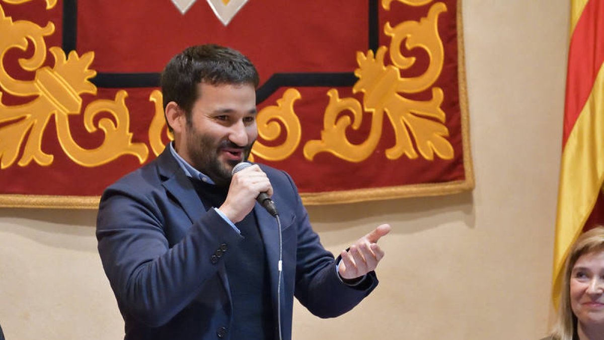 Marzá olvida a beneficiarios de la beca comedor y Oltra reacciona a los 24 días