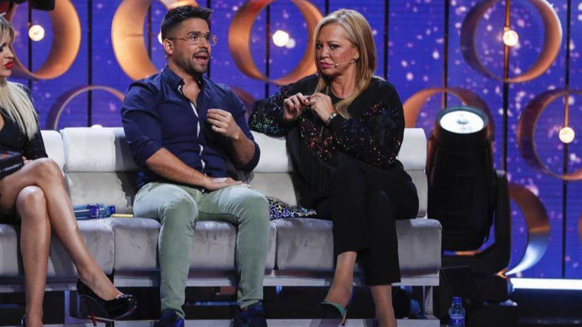Miguel Frigenti con Belén Esteban.