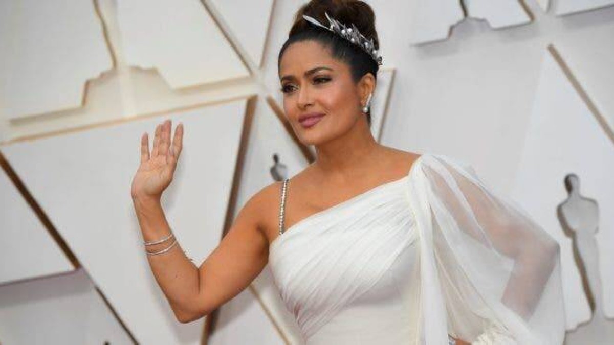 Salma Hayek tuvo la noche más surrealista de los Oscar, con visita al hospital incluida