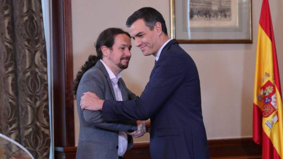 Sánchez e Iglesias, tras firmar su acuerdo a las horas del 10N