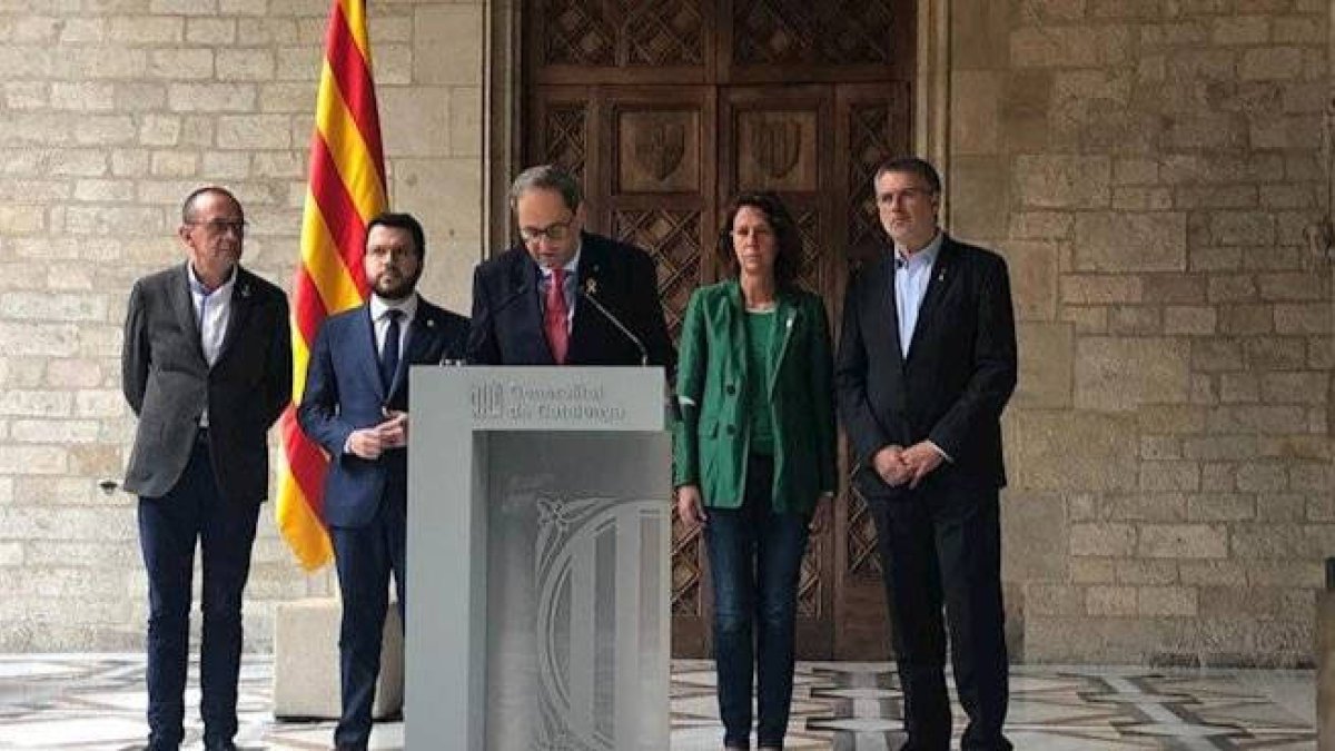 Torra sale de su escondite, llama a Sánchez y éste no le coge el teléfono