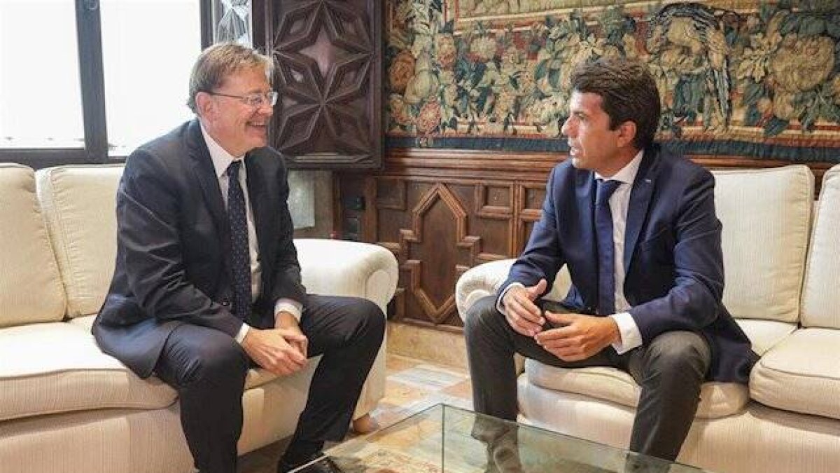 Mazón pide a Puig que explique la situación real de la salud en Alicante