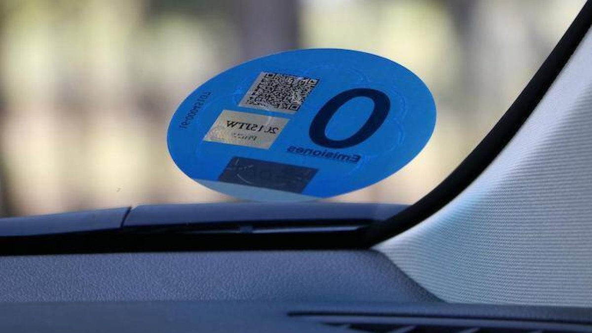 Los compradores de turismos con etiqueta ‘cero’ pagarán 1.000 euros en el IRPF
