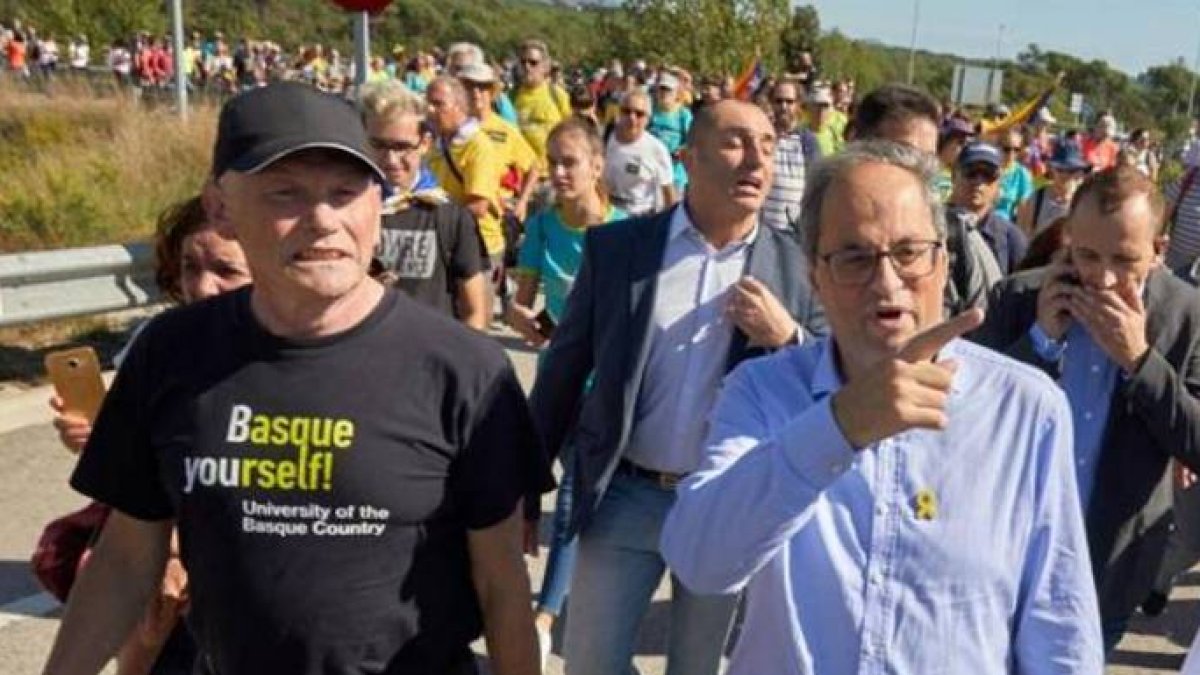Torra, junto a Ibarretxe, la pasada semana participando en un corte de carreteras.