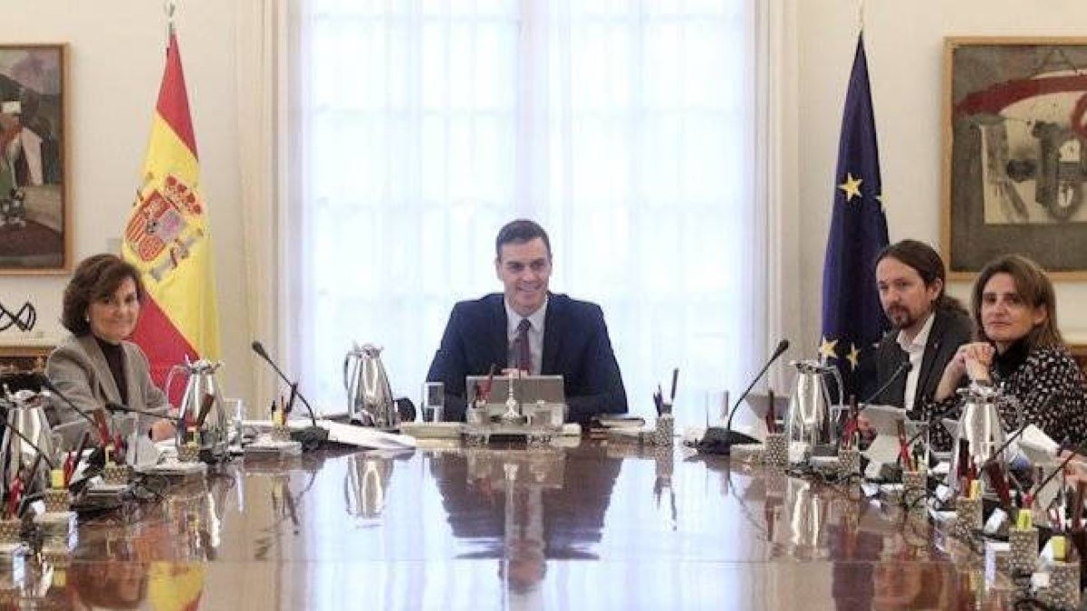 Sánchez despacha el escándalo de Delgado con cuatro palabras sin ruborizarse