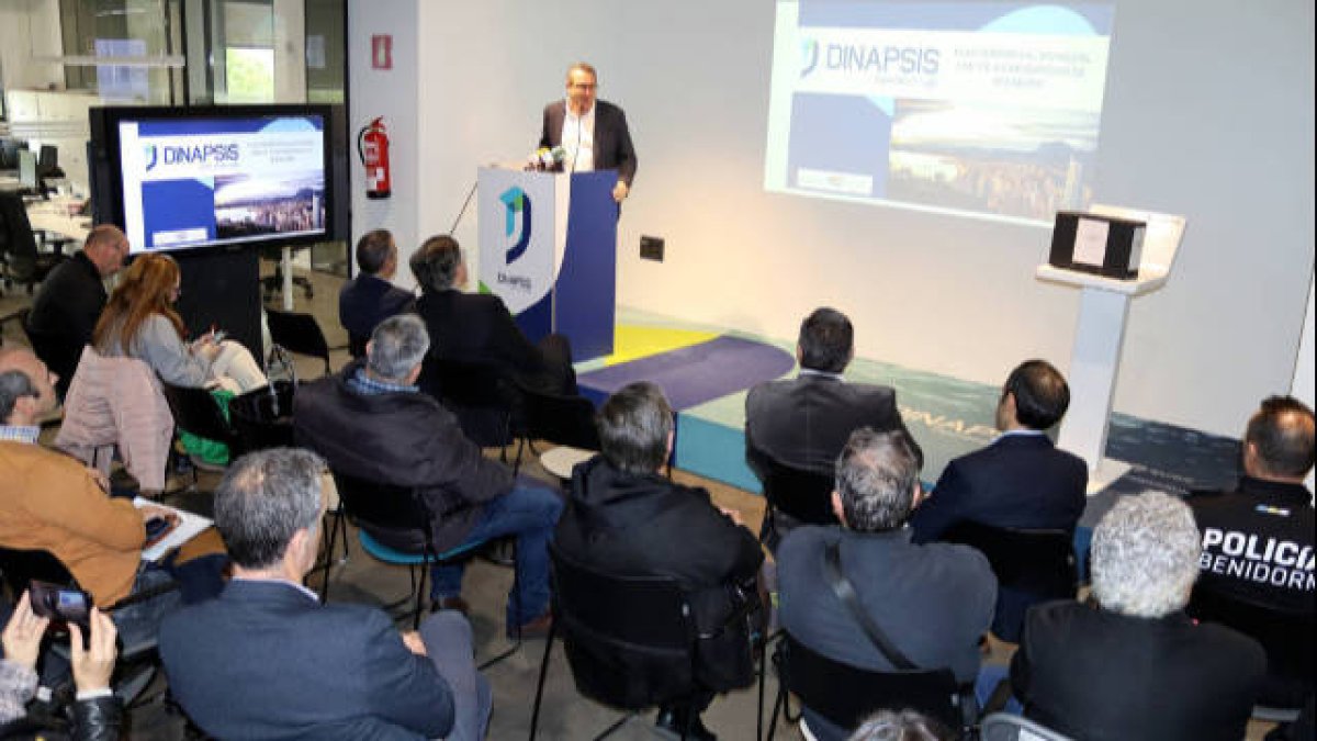 El alcalde de Benidorm presenta el plan.