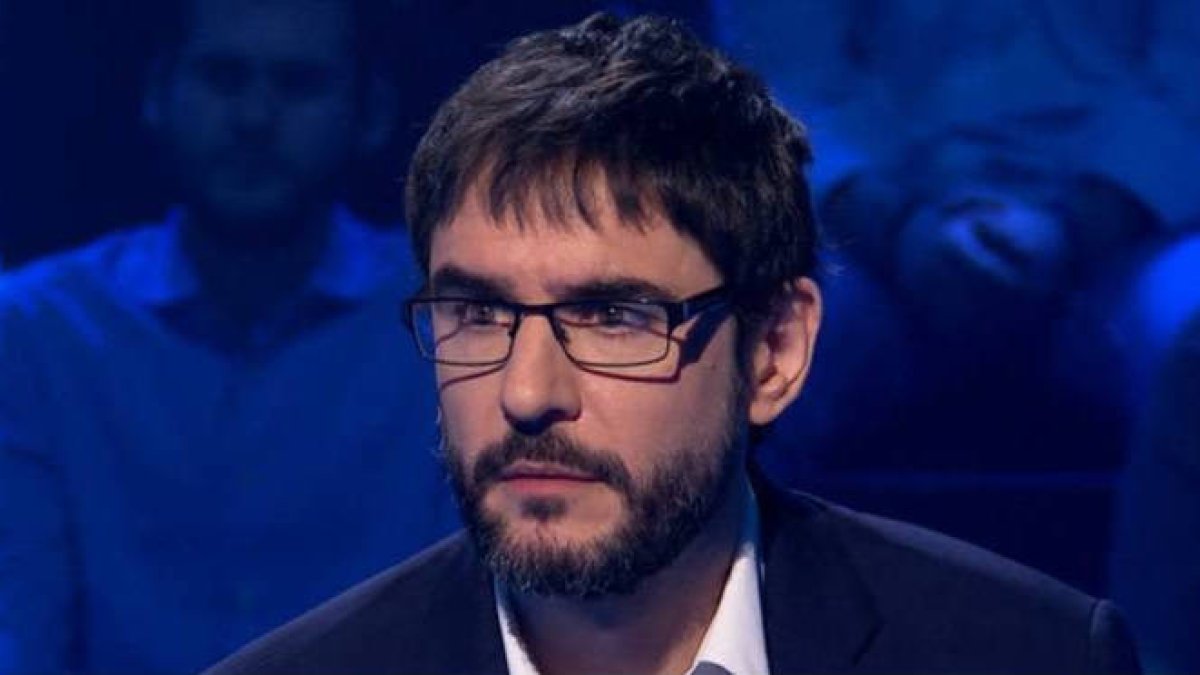 Juanra Bonet presentando