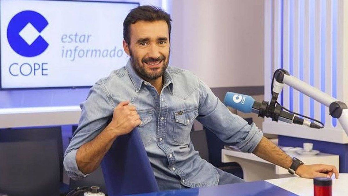 Castaño reescribe la historia de la radio moviendo el puesto a Carreño en la SER