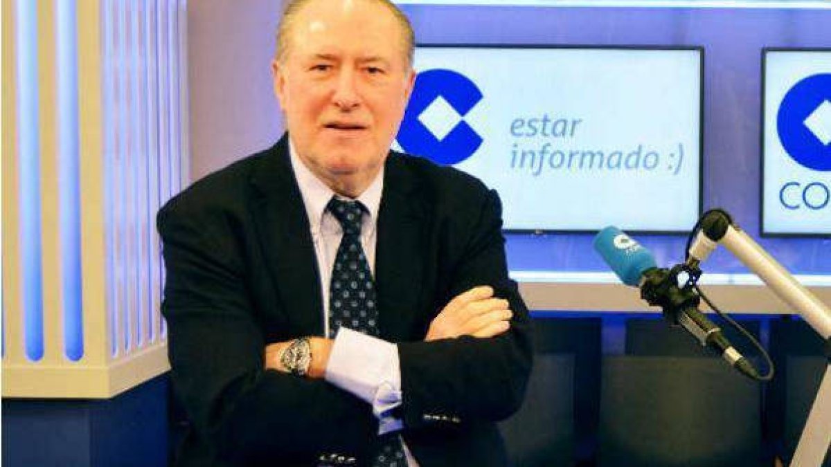 El profesor José María Gay de Liébana en Cope