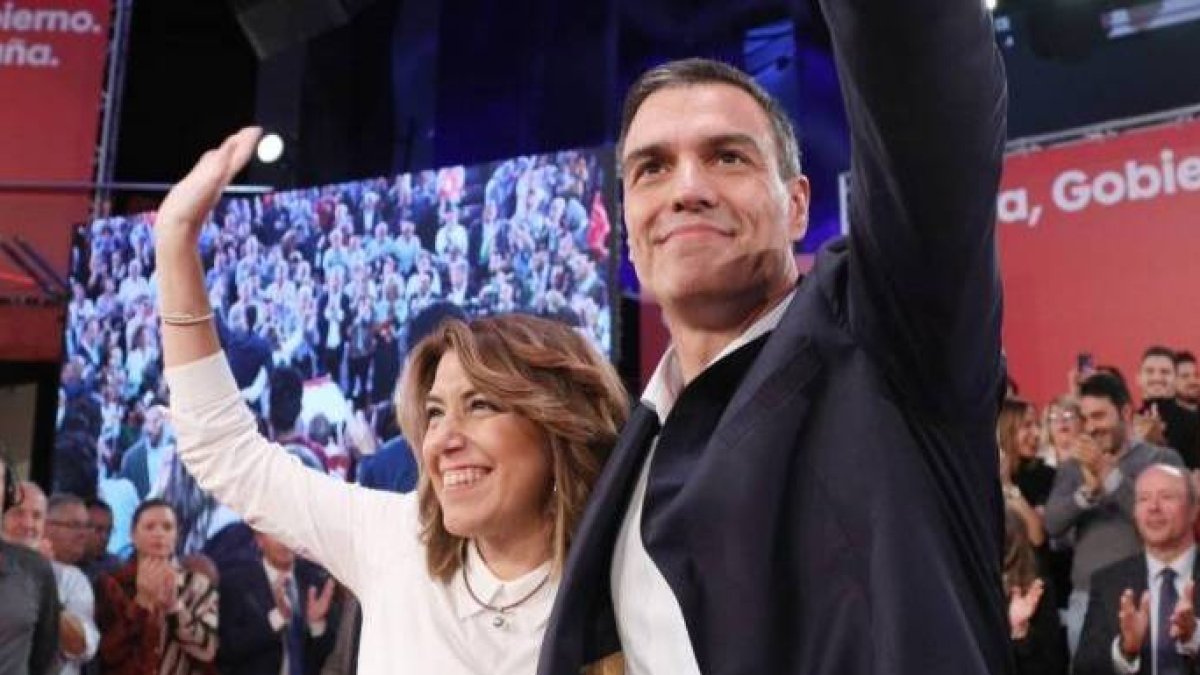 Sánchez y Susana, el pasado martes en una acto de precampaña en Andalucía.