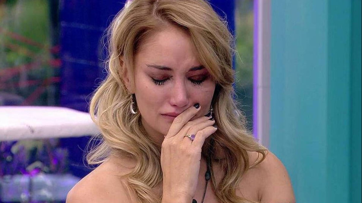Malas noticias para Alba Carrillo cuando salga: su novio presentador, pillado
