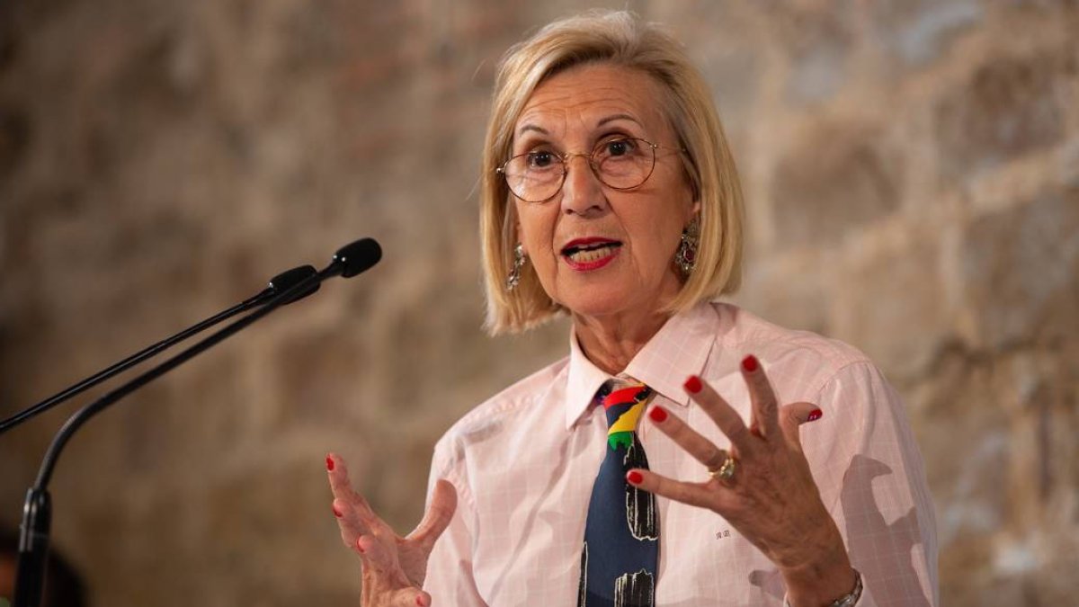 Rosa Díez atiza a Sánchez por