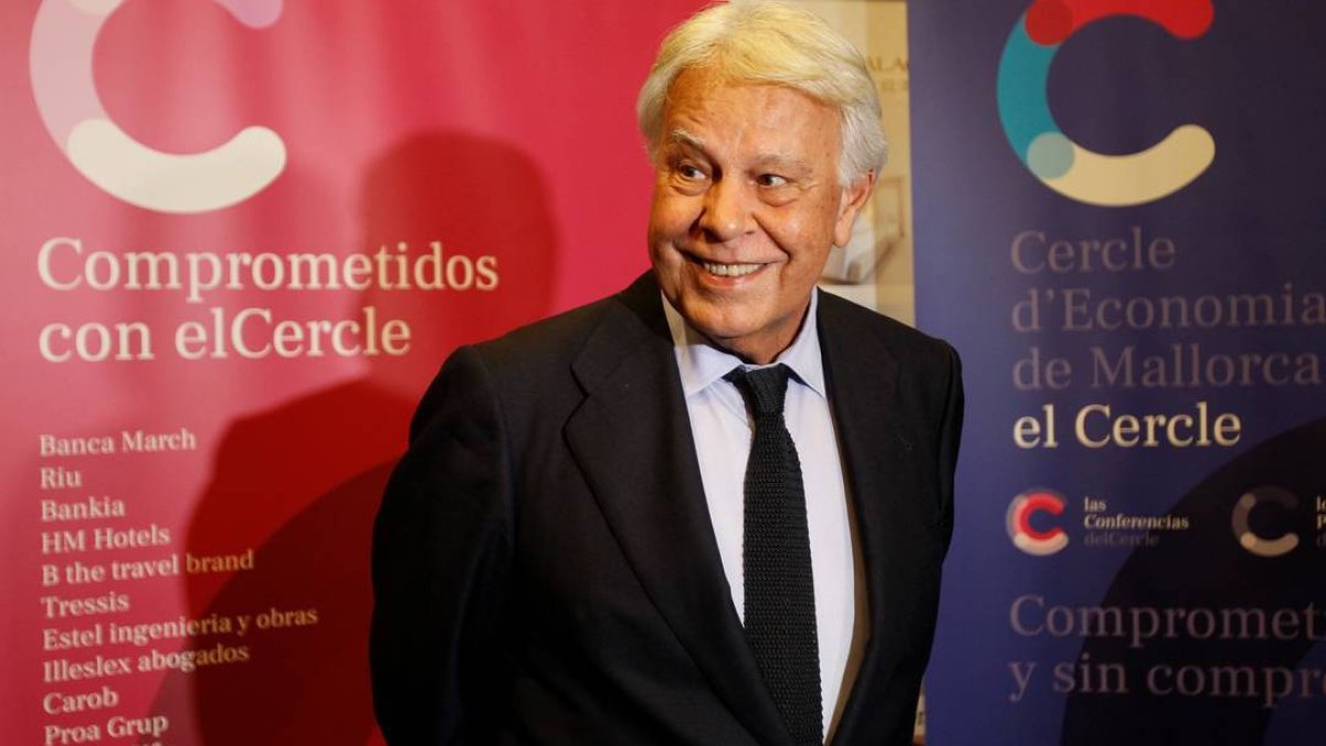González se une a Casado desmarcándose de la deriva chavista del Gobierno