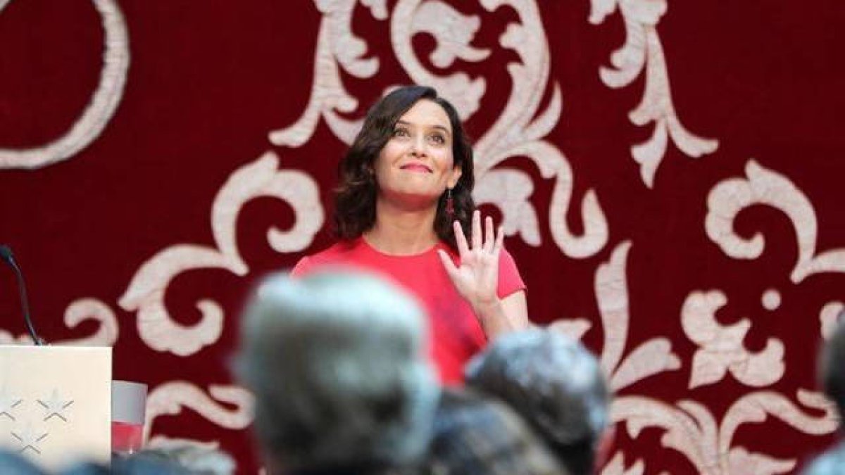 Isabel Díaz Ayuso desvela el oscuro motivo del desplante de Sánchez a Guaidó